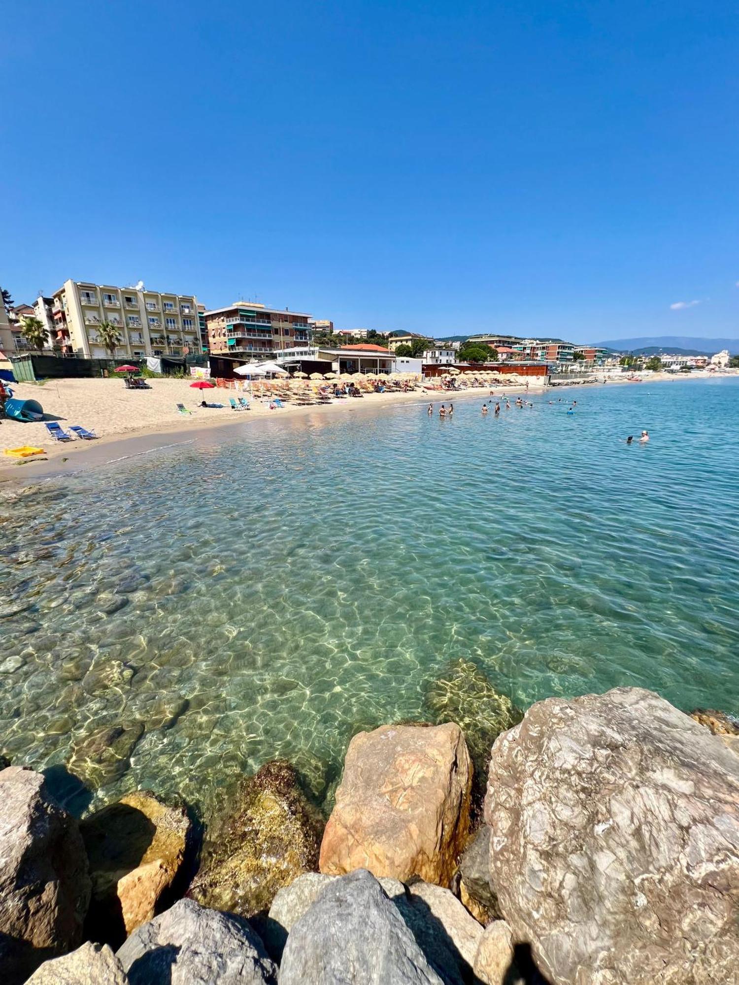 Appartamento Con Accesso Privato Spiaggia Savona Exteriér fotografie